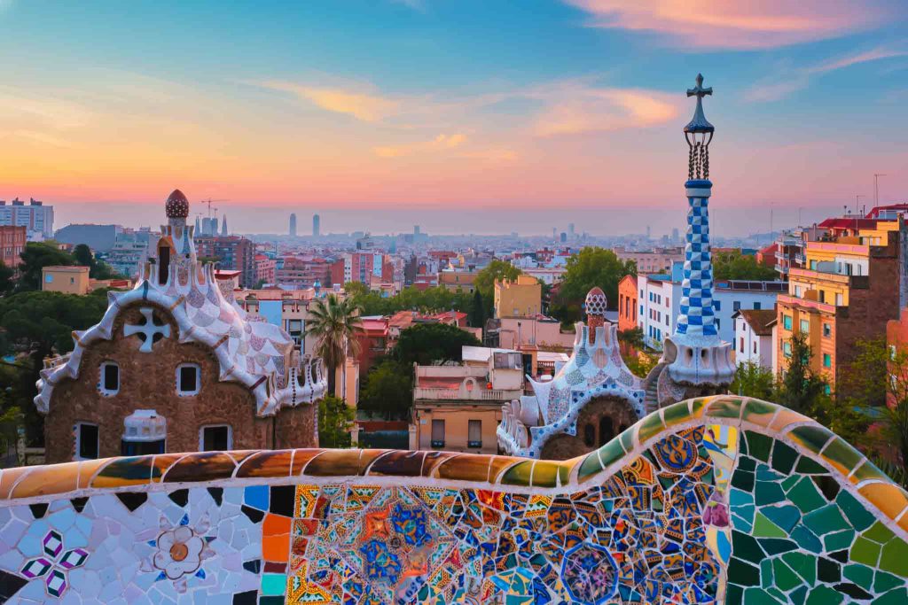 park-guell-spectacular-view-private-tour-colors