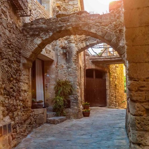 costa-brava-catalonia-pals-mediterranean-medieval-town